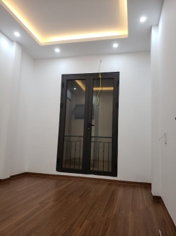 Bán nhà riêng Hai Bà Trưng giá rẻ 5 tầng- 6 ngủ- chỉ 3.95 tỷ