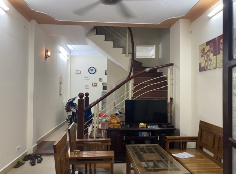 Bán gấp nhà phố Vạn Phúc, gần phố, tặng nội thất 32m2, 5 tầng, chỉ 3.5 tỷ. LH: 0964 128 088