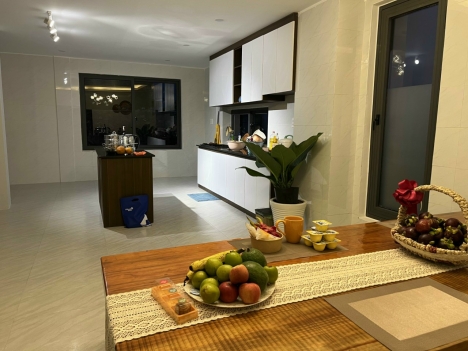Cần bán căn nhà mới trên đường Nguyễn Trãi, Phường 9, TP. Đà Lạt, giá 12 tỷ