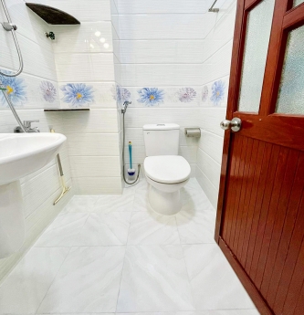 Bán nhà Hẻm xe hơi Lê Văn Sỹ Tân Bình, dòng tiền 20 triệu, 58m2 nhỉnh 7 tỷ