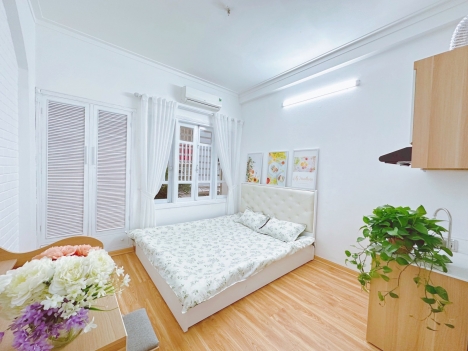 Bán CCMN Lê Thanh Nghị, Hai Bà Trưng, 51m2, 6tầng, MT: 5,7m, giá 8,8 tỷ.