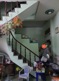 Bán nhà Quận 12- Trung Mỹ Tây- 86m2. Khu phân lô đẹp.