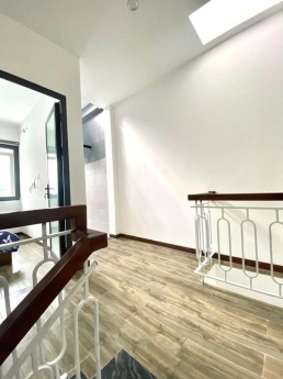 Bán nhà 4 tầng mới đẹp đường Hà Huy Tập, Thanh Khê, Đà Nẵng