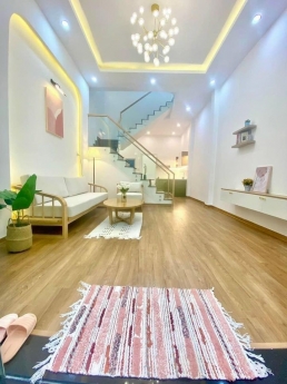 Bán nhà 3 tầng đẹp đường Trần Cao Vân, Thanh Khê Đông, Thanh Khê. MT 7M, giá nhỉn 3 tỷ