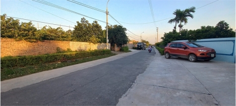 Chính chủ cần bán lô đất TCLN  2 mặt tiền. mặt đường 18b 2190m2 tại đông triều