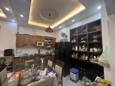 Nhà phố Bắc Cầu cực đẹp, tặng full nội thất, 56 m2, 4T, giá chỉ 3,3 tỷ.