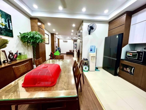 Bán nhà 60m2, Nguyễn Quý Đức, Thanh Xuân, 6T, MT5,2m, giá 10,3tỷ. 933705193