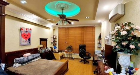 Mặt Phố đoạn đẹp nhất Âu Cơ  115 m x 5 tầng, MT6, giá 18 tỷ.