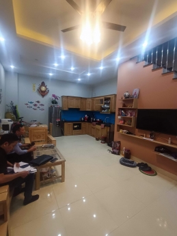 BÂN GẤP NHÀ ĐẸP ĐỊNH CÔNG THƯỢNG- NGÕ 3M - GẦN PHỐ TIỆN ÍCH BẠT NGÀN, Ở SƯỚNG 4.2 TỶ