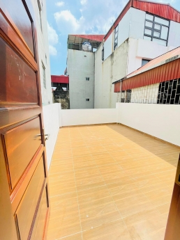 Nhà đẹp xây mới Pháo Đài Láng, 51m2, 4 tầng, 5.7 tỷ