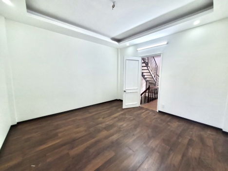 BÁN GẤP NHÀ ĐÌNH THÔN 66M2 4 TẦNG MT 5M Ô TÔ , HAI THOÁNG 6,6 TỶ