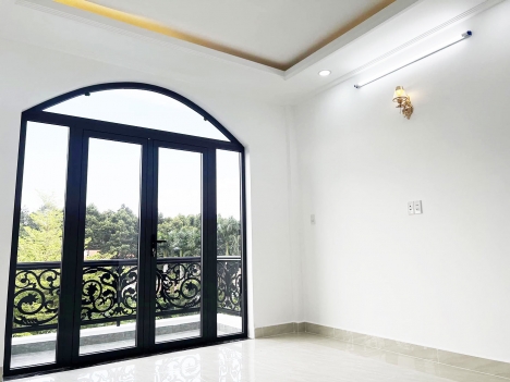 NHÀ ĐẸP KHÓ CƯỠNG - H8M TRUNG MỸ TÂY Q12,VIEW XANH THOÁNG MÁT.