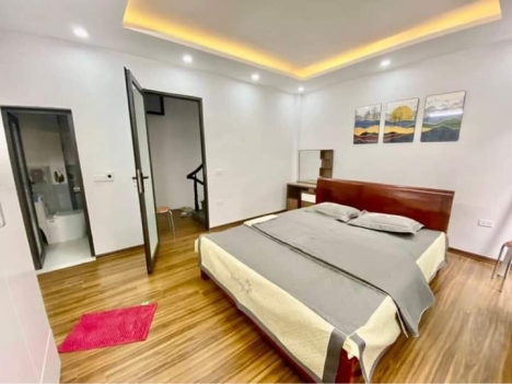 Bán Nhà Đường Mỹ Đình - Nam Từ Liêm: 50m2 x 5T, mặt 4m