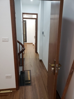 Bán nhà riêng Hai Bà Trưng giá rẻ 5 tầng- 6 ngủ- chỉ 3.95 tỷ