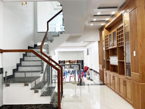 NHÀ ĐẸP KHÓ CƯỠNG - H8M TRUNG MỸ TÂY Q12,VIEW XANH THOÁNG MÁT.