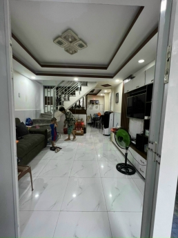BÁN GẤP NHÀ HẺM 31 TRẦN XUÂN SOẠN P.TÂN THUẬN TÂY QUẬN 7 (Xe Hơi Cách nhà 40m). Giá:3 Tỷ 5