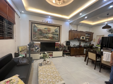 Nhà phố Bắc Cầu cực đẹp, tặng full nội thất, 56 m2, 4T, giá chỉ 3,3 tỷ.