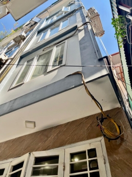 Nhà Triều Khúc Nguyễn Trãi Q. Thanh Xuân lô góc gần phố 40m2 3.95 tỷ