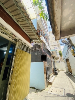 Bán nhà phố hẻm 242 Bà Hom 35m2 MT 4.2 Phường 13 Quận 6 chỉ 3.2 tỷ