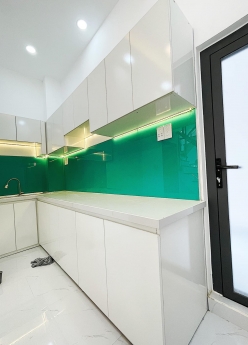 HOA HẬU CÁCH MẠNG THÁNG 8- P.13 - Q10 - 4 TẦNG- NHỈNH 7 TỶ