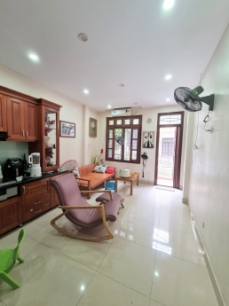Bán nhà riêng Hai Bà Trưng giá rẻ 5 tầng- ô tô đỗ cửa NGÀY ĐÊM 7.3 tỷ