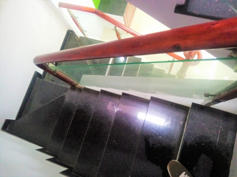 NHÀ 3 TẦNG ĐẸP, HẺM XE HƠI LÝ THÁNH TÔNG, TÂN PHÚ, CHỈ 4 TỶ BẢY.