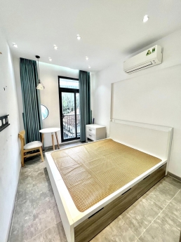 NHÀ MỚI ĐẸP, SÁT HẺM XE HƠI, 27M3, 4 TẦNG KIÊN CỐ, NHỈNH 5 TỶ TL