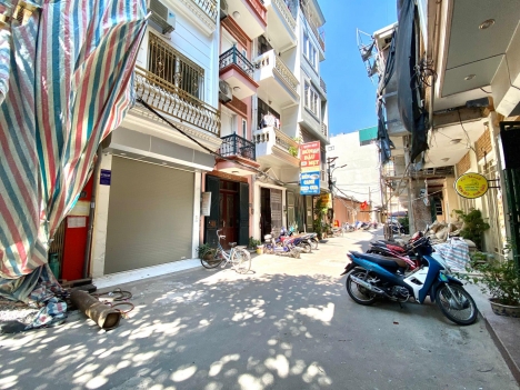 NGÕ 2 OTO TRÁNH- DÂN TRÍ CAO - SÁT NGAY CHUNG CƯ HƯỞNG CHỌN TIỆN ÍCH - KINH DOANH ĐA DẠNG