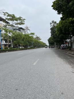 BÁN NHÀ NGUYỄN VĂN CỪ, LONG BIÊN 50 M2 - 4.35 TỶ PHÂN LÔ, Ô TÔ ĐỖ CỬA, HỒNG TIẾN KÉO DÀI, GIÁ TRỊ