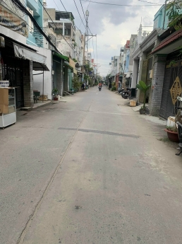 Bán nhà Lê Văn Qưới 68m2 hẻm xe hơi 2 tầng giá 5ty