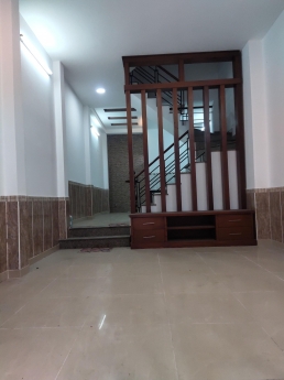 Nhà bán Ni sư Huỳnh Liên, P10, Tân Bình,75m2, 3PN, hẻm thông, 6,5 tỷ