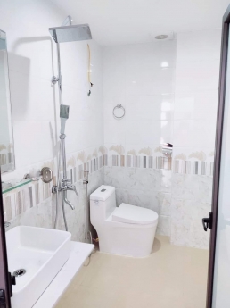 BÁN NHÀ PHỐ LÊ TRỌNG TẤN- ĐỐI DIỆN PARK CITY - NHÀ MỚI NỘI THẤT ĐẦY ĐỦ - Ô TÔ ĐỖ, 31M 4 TỶ