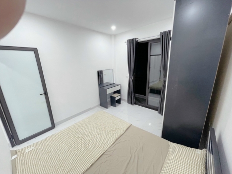 Cần bán nhà Thái Thịnh, Đống Đa, 60m2, 7 tầng, giá 12.4 tỷ.