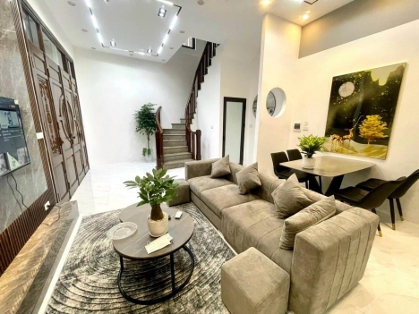 Nhà mới phố Yên Hoà - Cầu Giấy Diện tích 36m2 ( thực tế xây dựng 42m2) xây 4 tầng, mặt tiền 4.35m