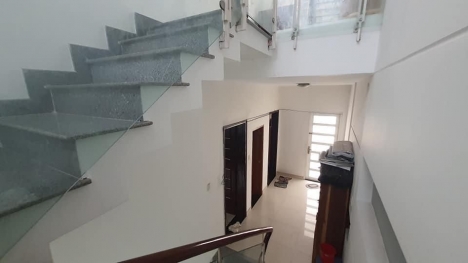 BÁN GẤP NHÀ TRUNG TÂM VẠN KIẾP BÌNH THẠNH-110M2-4TẤNG BTCT-NGANG KHỦNG 6,5 M-5PN -NHỈNH 9 TỶ