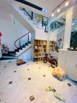 ĐẲNG CẤP NHÀ LÔ GÓC 4 TẦNG TẠI NAM PHÁP  KO THỂ CHÊ VÀO ĐÂU CHO ĐƯỢC.... XEM XONG LÀ CHỈ CÓ CHỐT .