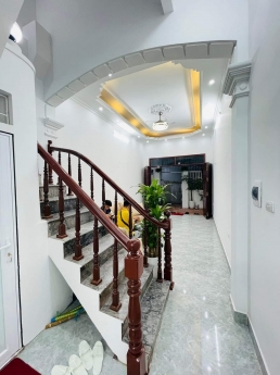 NHÀ MỚI Ở NGAY-BA GÁC VÀO NHÀ
BÙI XƯƠNG TRẠCH 47M GIÁ 4.7 TỶ