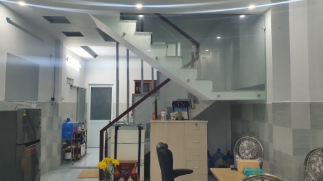 Bán Nhà 1 sẹc Nguyễn Trọng Tuyển, Phường 2, Tân Bình, 2 Tầng BTCT, 50m2 chỉ gần 100tr/m2