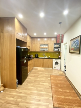 Bán căn hộ toà A6 Nam Trung Yên, 50m2, 2 ngủ,1,65 tỷ.
