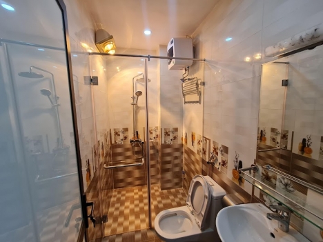 SÀI ĐỒNG- 25/30M2-4 TẦNG-3,6 TỶ-NGÕ NÔNG, XE TẢI TRÁNH, VỈA HÈ - GẦN NGAY MẶT PHỐ, KINH DOANH.