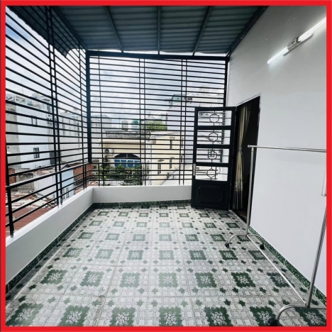 Bán nhà 3 tầng Huỳnh Khương An - 42m2 chỉ 4.65 tỷ - lô góc - ngay đại học Công Nghiệp