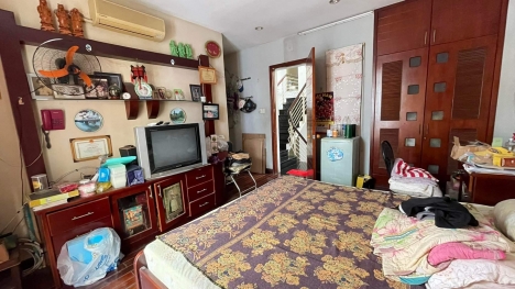 BÁN NHÀ PHÚ NHUẬN HXH 90M2 NGANG GẦN 6 M 5 TẦNG 6 PHÒNG NGỦ TRẦN KHẮC CHÂN 8.4 TỶ.