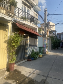 Bán nhà HXH đường 26 Phước long A quận 9.  65m2 nợ NH, giá TL.