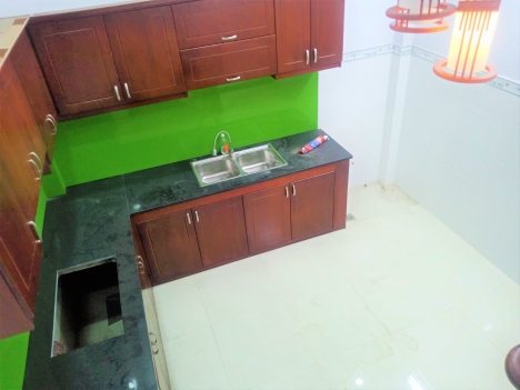 NHÀ 3 TẦNG ĐẸP, HẺM XE HƠI LÝ THÁNH TÔNG, TÂN PHÚ, CHỈ 4 TỶ BẢY.