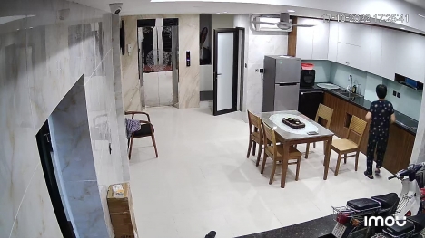 BÁN NHÀ HỒNG TIẾN - LONG BIÊN - DT 45 M2 X 5T - 5 TỶ 3 - NHÀ MỚI - NGÕ Ô TÔ 7 CHỖ VÀO NHÀ