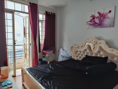 NHÀ HẺM XE HƠI PHAN ĐĂNG LƯU - DTS 81M2 - 5TY TL