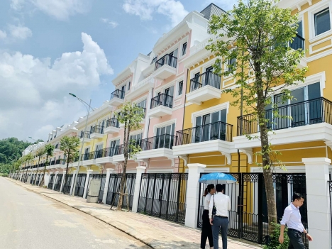 Sở hữu shophouse sầm uất đáng sống bậc nhất Yên Bái với vốn chỉ 450tr- Nhận nhà ngay kinh doanh