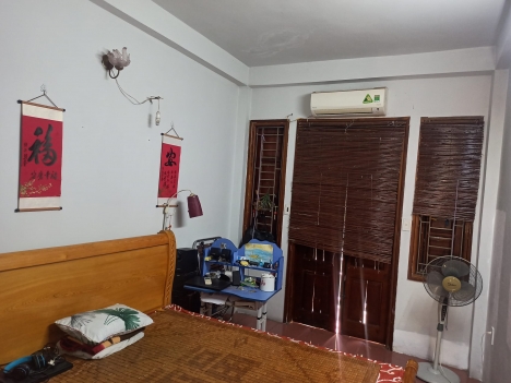CẦN BÁN NHÀ NGỌC LÂM, LONG BIÊN  HIẾM  RẺ- CHỈ 2,5 TỶ
