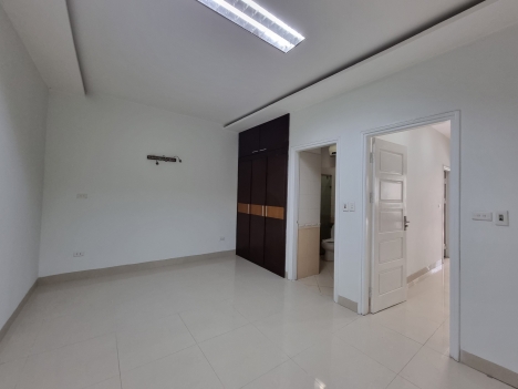 Chung cư Trần Quý Kiên, Cầu Giấy, 70m2, giá chỉ 2,5 tỷ