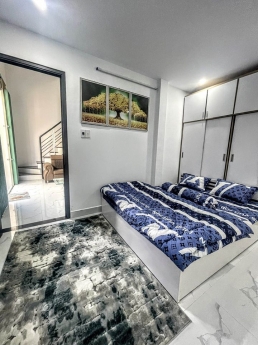 Nhà cho Vợ Chồng văn phòng trẻ, Điện Biên Phủ, ÔTô đỗ cửa, Tặng Nội Thất, 45m2, 2 tỷ 5.